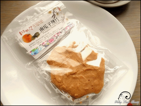 (美食試吃)【絲酥入叩】山藥鳳梨酥+手工餅乾綜合禮盒