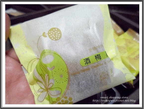 (美食)金格食品2012中秋特別獻禮~有著迷人的日式風~醇月禮盒