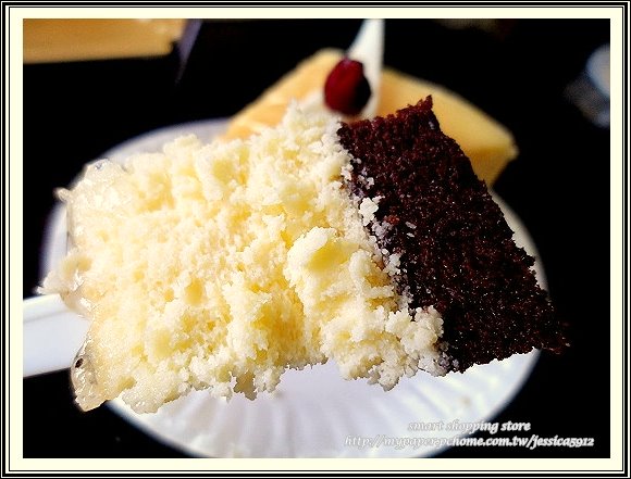 (美食)伊莎貝爾父親節蛋糕～巧克起士（中乳酪蛋糕-巧克力蛋糕）