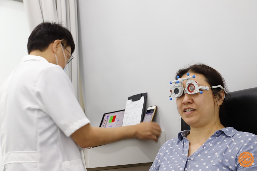 和美眼鏡│伸港眼鏡│線西配眼鏡推薦：彰化視康佳眼鏡 蔡司驗光中心 彰化最完整全套蔡司驗光儀器