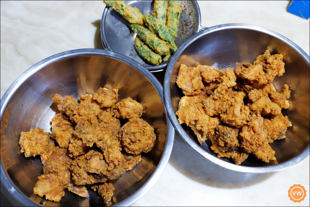 料理食譜│憶霖異國醬料：韓式調味炸雞、柚香和風沙拉
