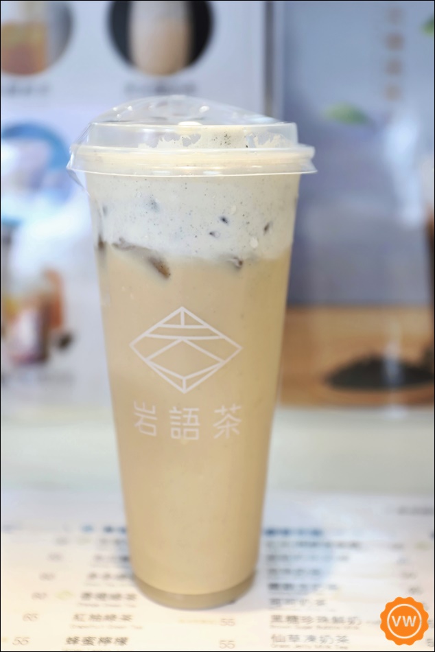 台中奶蓋飲料推薦：岩語茶 Yan YU Cha 台中向上店
