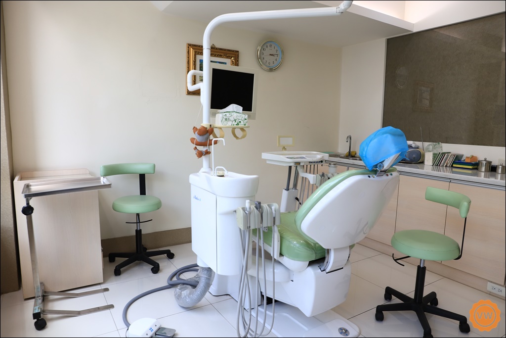 台中專業人工植牙推薦：大唐牙醫診所 全口重建 活動假牙 兒童洗牙