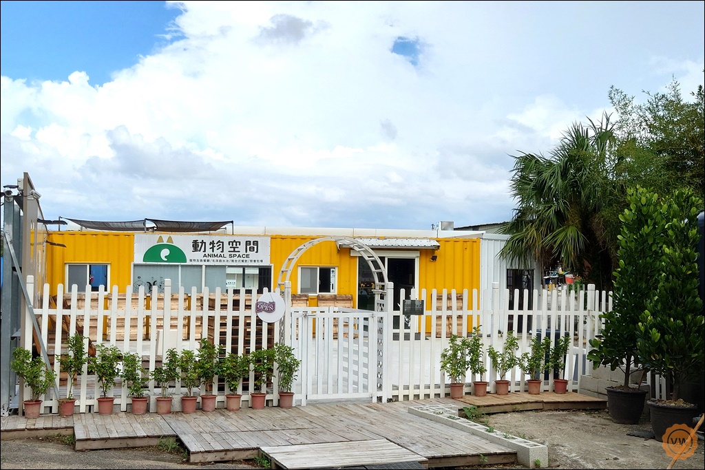 台中聚餐餐廳 寵物友善複合式餐廳推薦 動物空間Animal Space