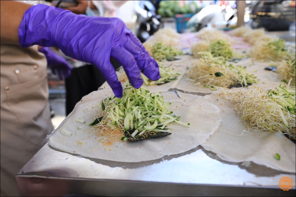 員林市場美食 輕食推薦 員濃豆漿 苜蓿芽捲