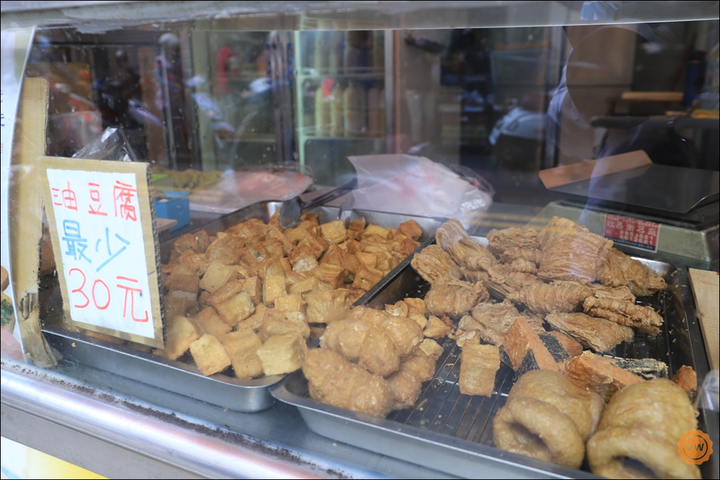 員林市場美食 輕食推薦 員濃豆漿 苜蓿芽捲