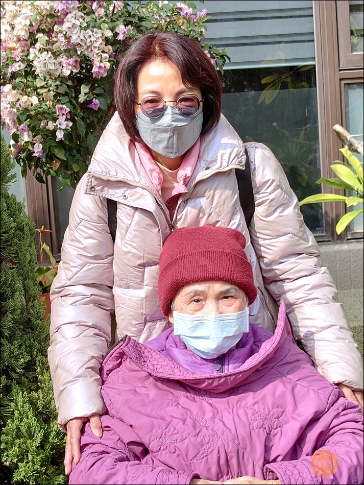 母親節禮盒推薦 休斯生醫 尊榮寵愛組 母親節限定禮盒 母親節禮盒推薦 休斯生醫 尊榮寵愛組 母親節限定禮盒