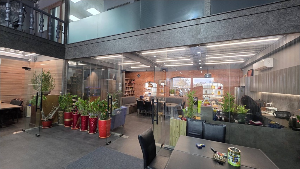 台中南屯優質中古車商買賣推薦 群展國際車業 台中南屯優質中古車商買賣推薦 群展國際車業