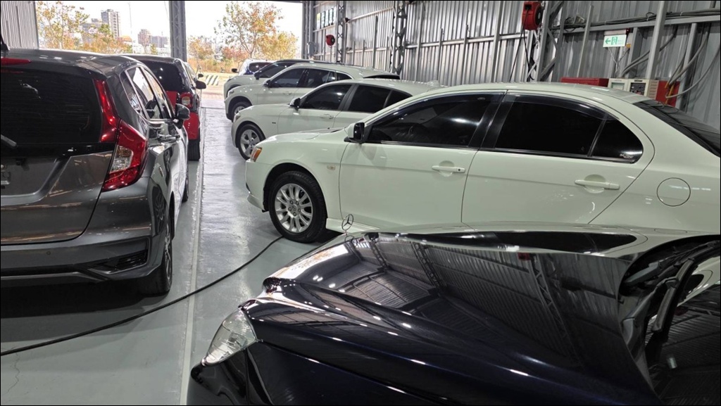 台中南屯優質中古車商買賣推薦 群展國際車業 台中南屯優質中古車商買賣推薦 群展國際車業