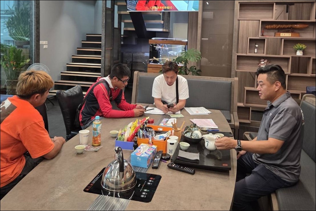 台中南屯優質中古車商買賣推薦 群展國際車業 台中南屯優質中古車商買賣推薦 群展國際車業